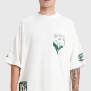 Camiseta New Over PRINTS MYSTICAL