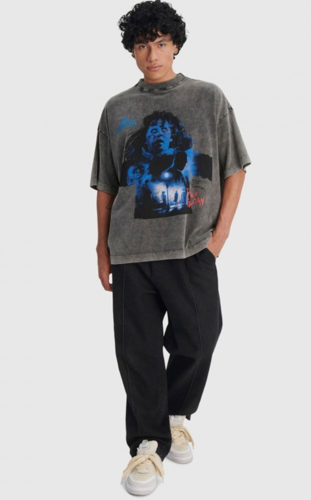 Camiseta Baw New Over The Exorcist