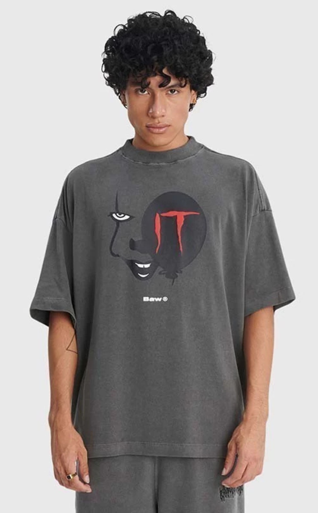Camiseta New Over IT