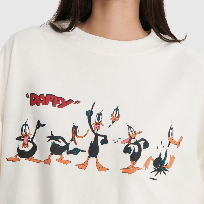 Camiseta Baw Over D Duck x Looney - Imagem 6